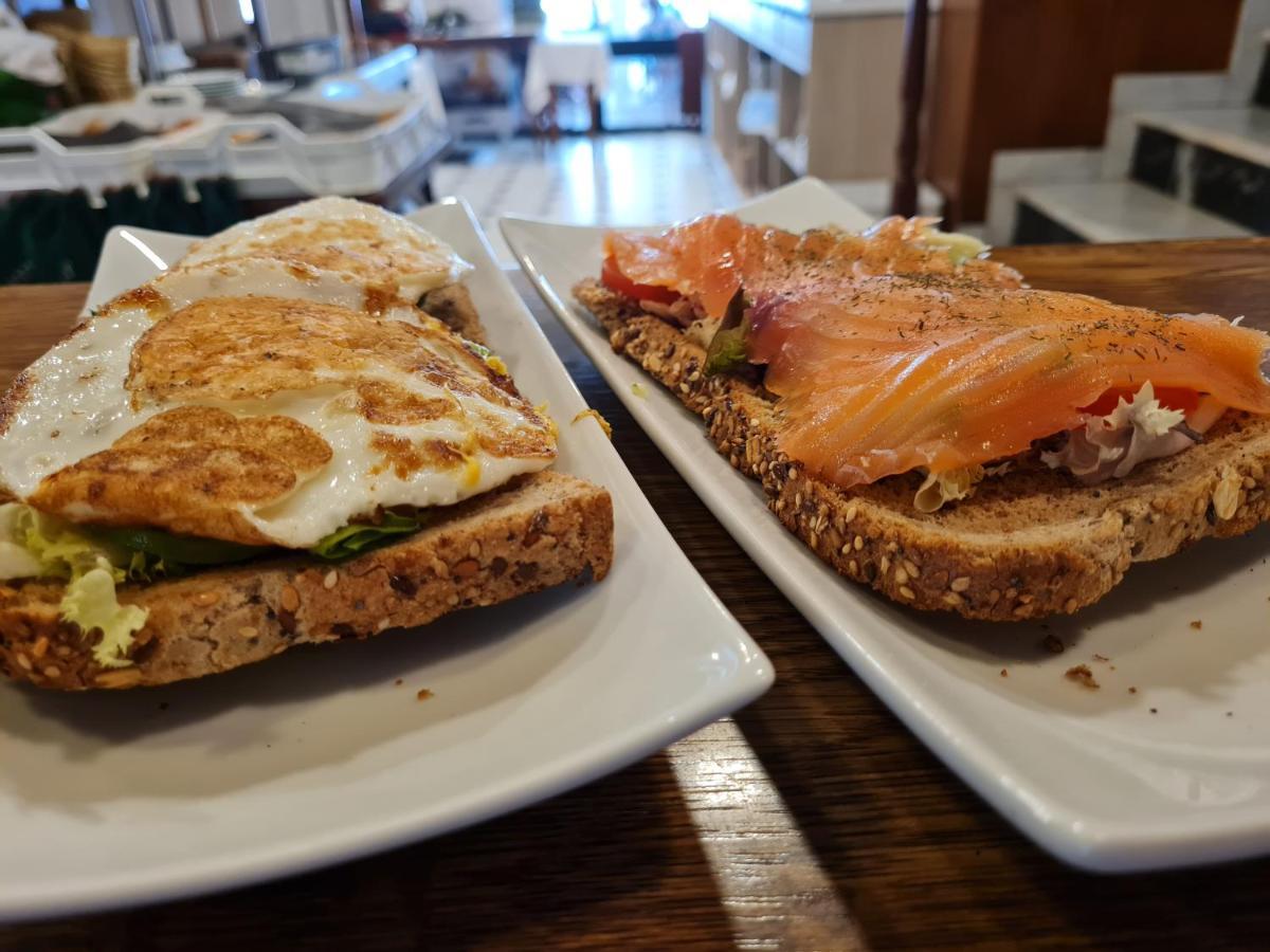 Hostal S'Algaret Fornells  Bagian luar foto